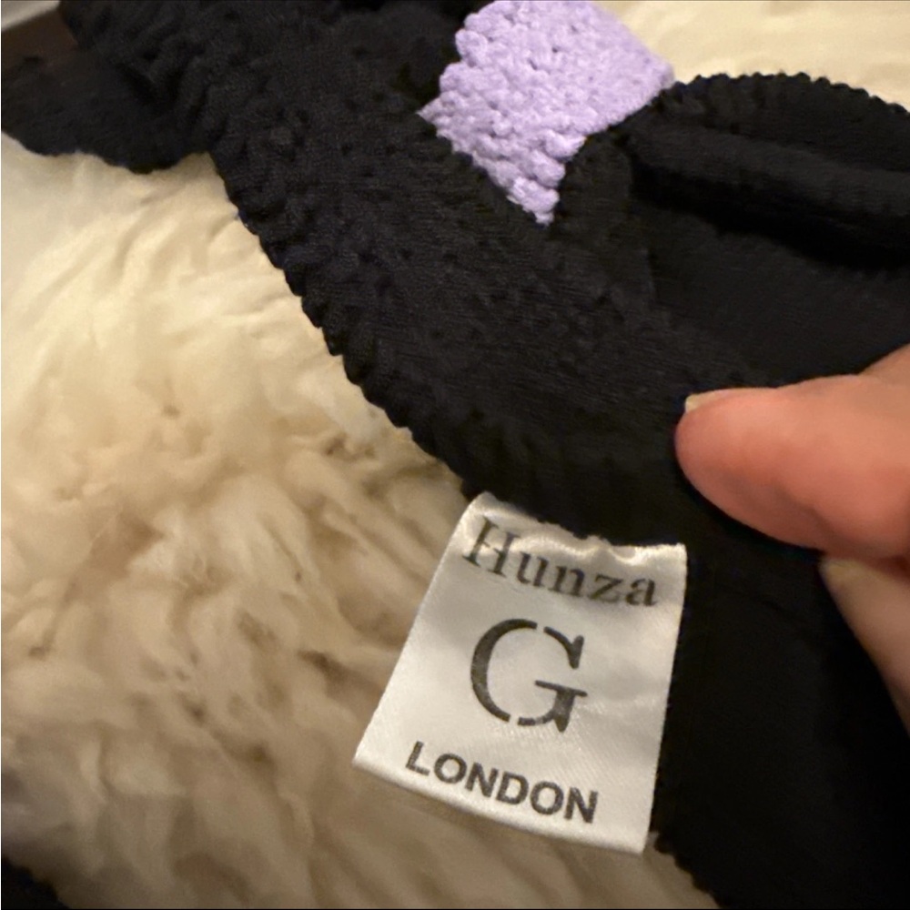 Hunza G Elektra Black and lilac - Picture 9 of 10